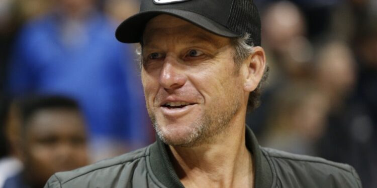 Op-Ed: Lance Armstrong is Abundantly Pathetic