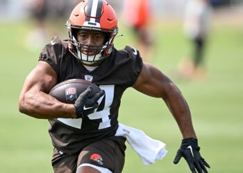 Can Deshaun Watson Lead The Cleveland Browns To The Postseason?