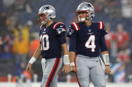 Patriots cut Bailey Zappe, Malik Cunningham, leaving Mac Jones as lone QB