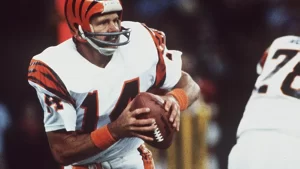 Cincinnati Bengals quarterback Ken Anderson in action early 1980s. The Enquirer/Michael E. Keating