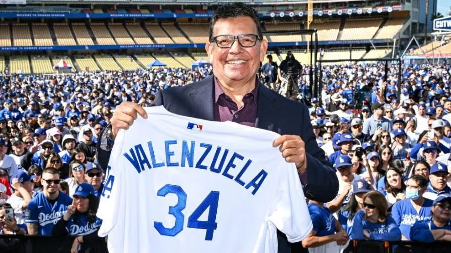Youth Julio Urias Los Angeles Dodgers Roster Name & Number T-Shirt