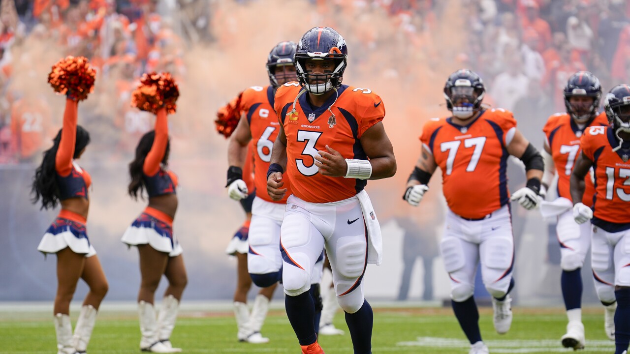 Broncos Talking Points: Dallas' improvement defensively complementing  powerful offense – The Denver Post