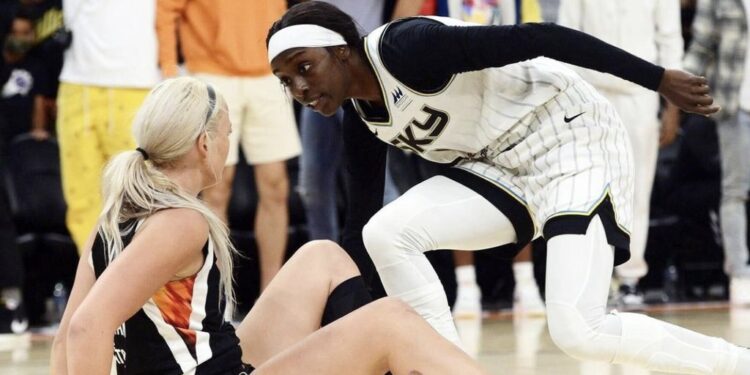 Phoenix Mercury Offseason, Moves