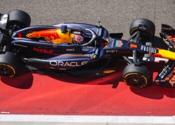 F1