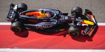 F1