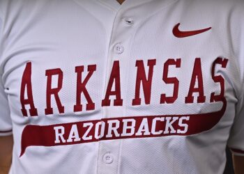 Arkansas Baseball earns the number 1 spot in National Rankings